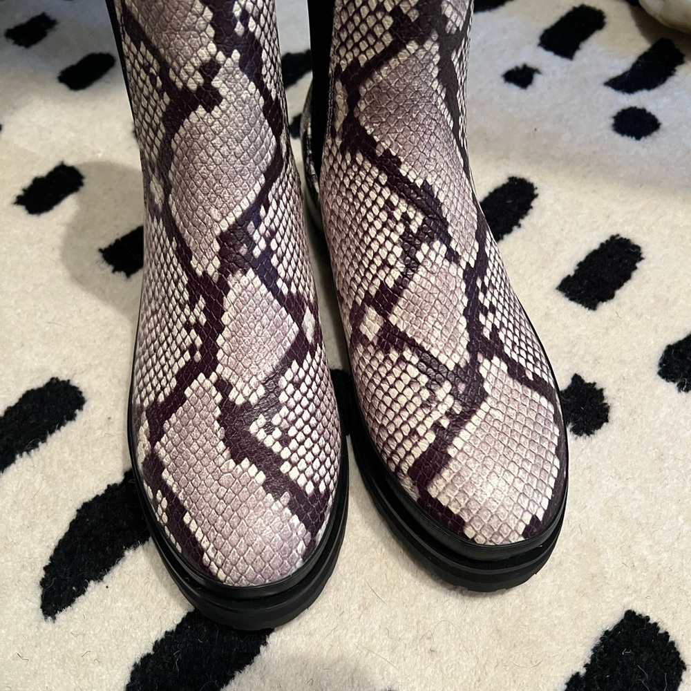 Aerosoles Camila chelsea boot in snakeskin leather women’s sz 8 brand new - Picture 9 of 9